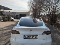 Gebraucht Tesla Model Y Long Range AWD 274 kW (373 PS) 2021 Weiß SUV