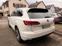 Gebraucht VW Touareg 286 PS (210 kW) 2018 Weiß SUV