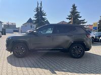 Gebraucht Jeep Compass 180 PS (132 kW) 2022 Grün SUV