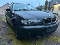 Gebraucht BMW 318 143 PS (105 kW) 2005 Schwarz Kombi