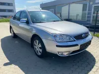 Gebraucht Ford Mondeo 125 PS (91 kW) 2005 Silber Limousine
