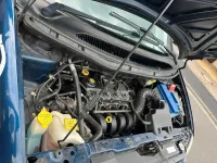 Gebraucht Chrysler Voyager 133 PS (97 kW) 2000 Blau Van / Kleinbus