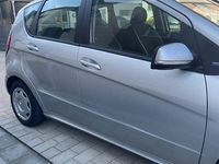 Gebraucht Mercedes A160 Avantgarde 95 PS (69 kW) 2011 Silber Limousine