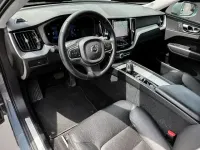 Gebraucht Volvo XC60 Core 197 PS (144 kW) 2023 Grau SUV