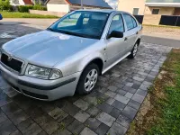 Gebraucht Skoda Octavia 75 PS (55 kW) 2000 Silber Limousine