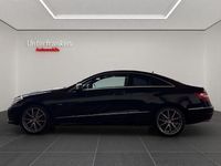 Gebraucht Mercedes E200 184 PS (135 kW) 2010 Schwarz Coupé