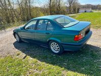 Gebraucht BMW 316 105 PS (77 kW) 1993 Grün Limousine