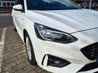 Gebraucht Ford Focus ST-Line 150 PS (110 kW) 2021 Weiß Kombi
