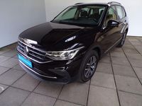 Gebraucht VW Tiguan S 150 PS (110 kW) 2022 Schwarz SUV