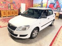 Gebraucht Skoda Fabia 69 PS (50 kW) 2011 Weiß Kleinwagen