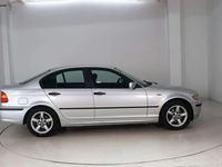 Gebraucht BMW 318 143 PS (105 kW) 2002 Silber Limousine