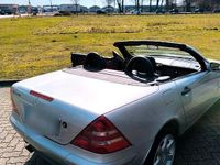 Gebraucht Mercedes SLK320 190 PS (139 kW) 1996 Silber Cabrio