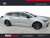 Neu Toyota Corolla 196 PS (144 kW) 2026 Grau Kombi