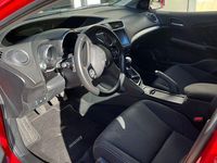 Gebraucht Honda Civic Elegance 141 PS (103 kW) 2016 Rot Limousine