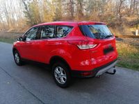 Używany Ford Kuga 120 KM (88 kW) 2015 Czerwony SUV