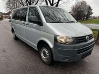 Używany VW T5 Trendline 102 KM (75 kW) 2012 Srebrny Van