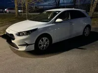 Gebraucht Kia Ceed Vision 160 PS (117 kW) 2023 Weiß Kleinwagen