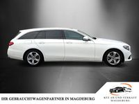 Gebraucht Mercedes E220 194 PS (142 kW) 2017 Weiß Kombi