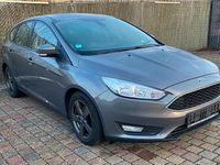 Gebraucht Ford Focus Business Edition 125 PS (91 kW) 2016 Grau Limousine