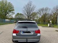 gebraucht BMW 318 i e91 Vollausstattung KeylessGo Pano AHK Fernlichtass