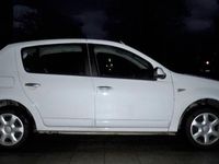 Gebraucht Dacia Sandero Lauréate 87 PS (63 kW) 2009 Weiß Kleinwagen