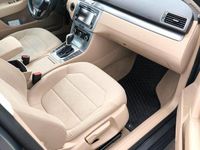 Gebraucht VW Passat 105 PS (77 kW) 2014 Grau Limousine