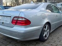 Gebraucht Mercedes CLK320 Elegance 218 PS (160 kW) 2000 Silber Coupé