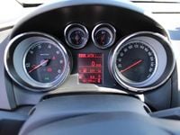 Second-hand Opel Astra 110 CP (80 kW) 2012 Alb Hatchback