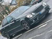 Gebraucht Mercedes E500 2003 Schwarz Limousine