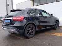 Gebraucht Mercedes GLA180 Urban 122 PS (89 kW) 2017 Schwarz SUV