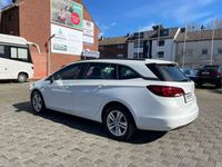 gebraucht Opel Astra 1.6 D Start/Stop Automatik Sports Tourer Ultimate
