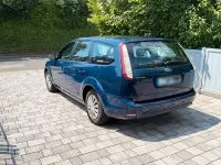 Gebraucht Ford Focus 109 PS (80 kW) 2011 Blau Kombi
