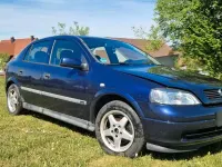 Usata Opel Astra 116 CV (85 kW) 2000 Blu Berlina