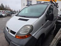 Gebraucht Renault Trafic 101 PS (74 kW) 2005 Weiß Van / Kleinbus