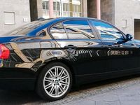 Używany BMW 320 163 KM (119 kW) 2005 Czarny Sedan/Limuzyna
