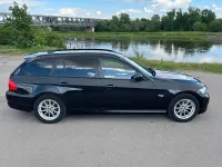 Gebraucht BMW 318 143 PS (105 kW) 2011 Schwarz Kombi
