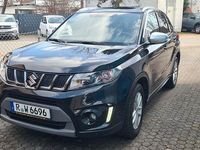 Gebraucht Suzuki Vitara 140 PS (102 kW) 2018 Schwarz SUV