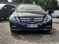 Gebraucht Mercedes E250 Avantgarde 204 PS (150 kW) 2011 Schwarz Cabrio