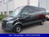 Gebraucht Mercedes Sprinter 190 PS (139 kW) 2022 Schwarz Van