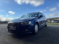 Gebraucht Audi A3 Ambition 150 PS (110 kW) 2016 Blau Limousine