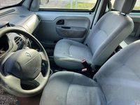 Gebraucht Renault Kangoo Liberty 80 PS (58 kW) 2002 Silber Van / Kleinbus