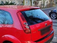 Gebraucht Ford Fiesta 68 PS (50 kW) 2006 Rot Kleinwagen
