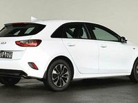 Gebraucht Kia Ceed 140 PS (102 kW) 2024 Weiss / carraraweiss Kleinwagen