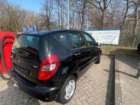 Gebraucht Mercedes A180 109 PS (80 kW) 2011 Schwarz Limousine