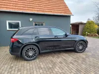 Gebraucht Mercedes GLC250 211 PS (155 kW) 2018 Schwarz SUV