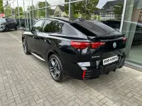 Gebraucht BMW iX2 Luxury Line 230 kW (313 PS) 2025 Schwarz sapphire metallic SUV