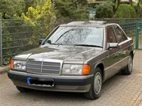gebraucht Mercedes 190 2.0 ( Frisch H Zulassung Bekommen )