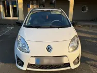 Second-hand Renault Twingo 75 CP (55 kW) 2010 Alb Hatchback