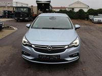 Gebraucht Opel Astra Innovation 110 PS (80 kW) 2018 Diamant blau(m2) / diam silb Kombi