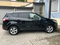 Gebraucht Ford Kuga 179 PS (131 kW) 2017 Schwarz SUV